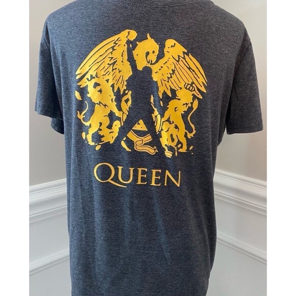 Queen T-Shirt Men's Size Large Color Gray Yellow Graphic Band Shirt - Picture 3 of 8